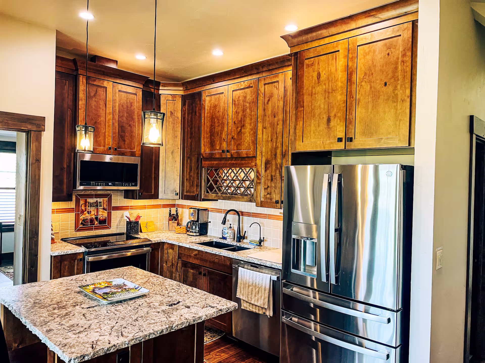 A view of the clean and modern kitchen